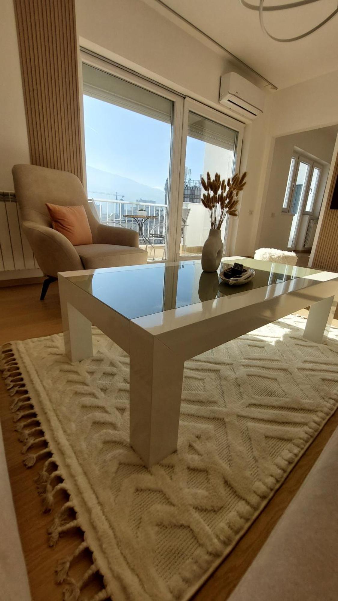 Mina Modern & Cozy Apartment Main City Square Gtc Skopje Exteriör bild