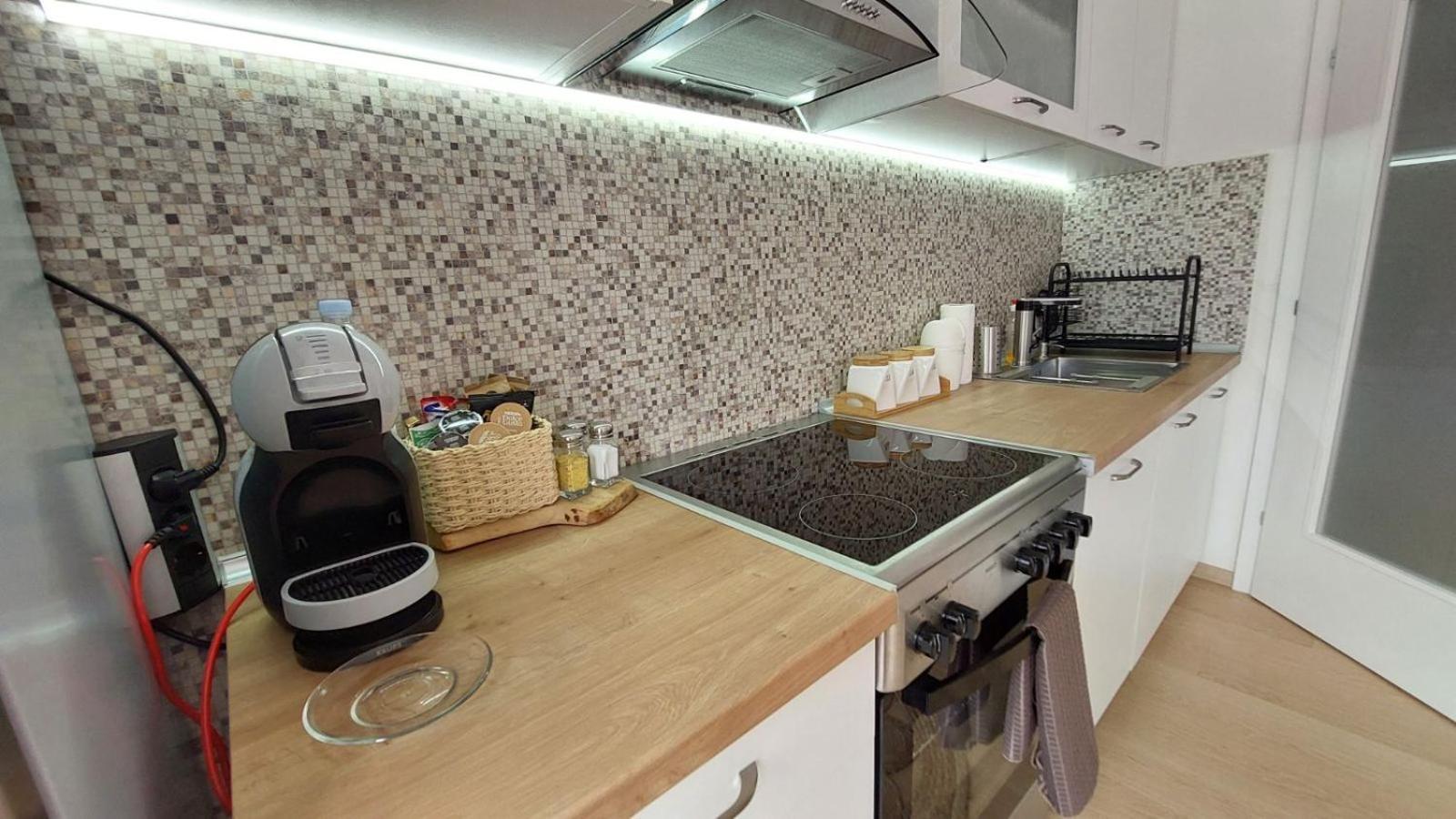Mina Modern & Cozy Apartment Main City Square Gtc Skopje Exteriör bild