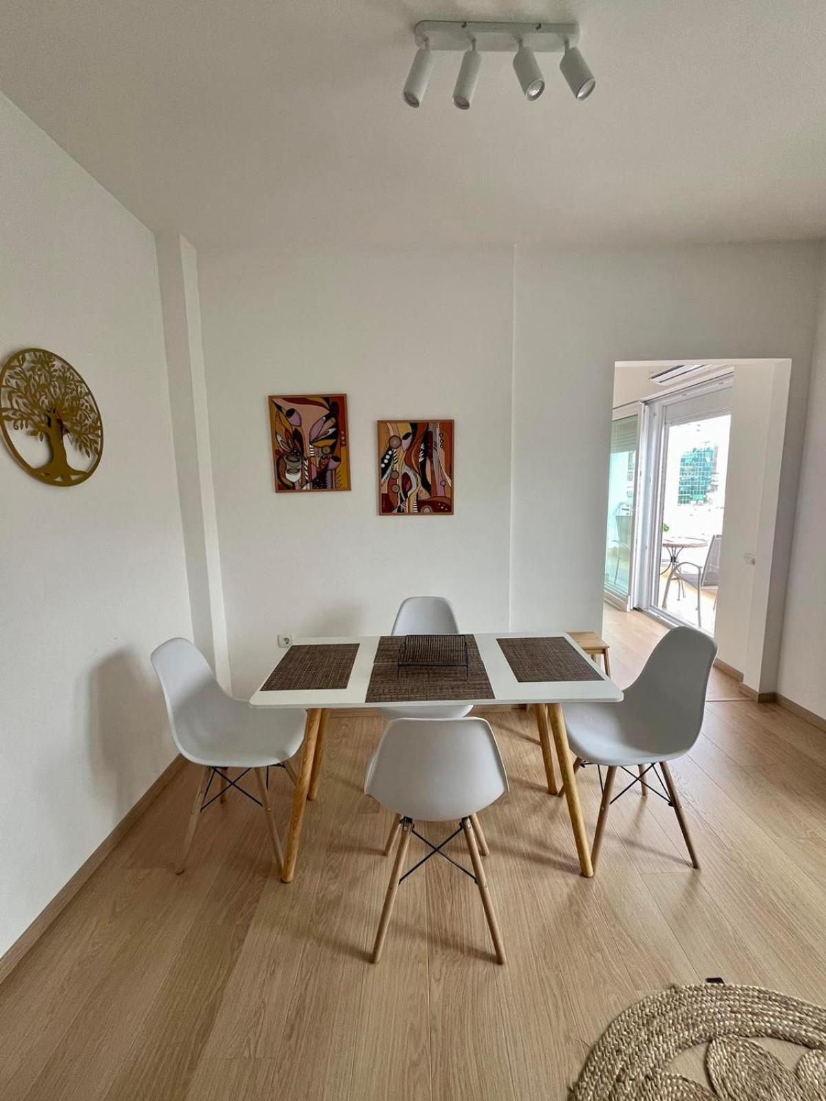 Mina Modern & Cozy Apartment Main City Square Gtc Skopje Exteriör bild